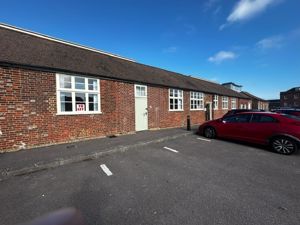 Photo 1- click for photo gallery